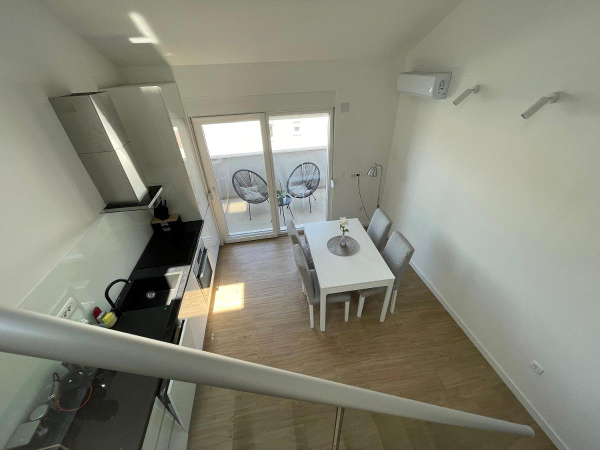 Galeria Apartment โปดสตรานา ภายนอก รูปภาพ